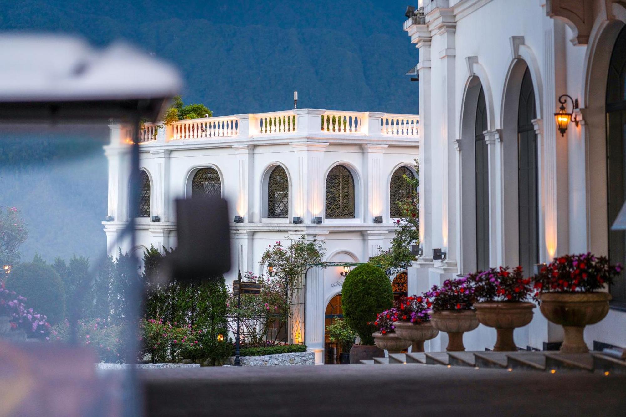 Silk Path Grand Sapa Resort & Spa Exterior photo The Erawan Bangkok