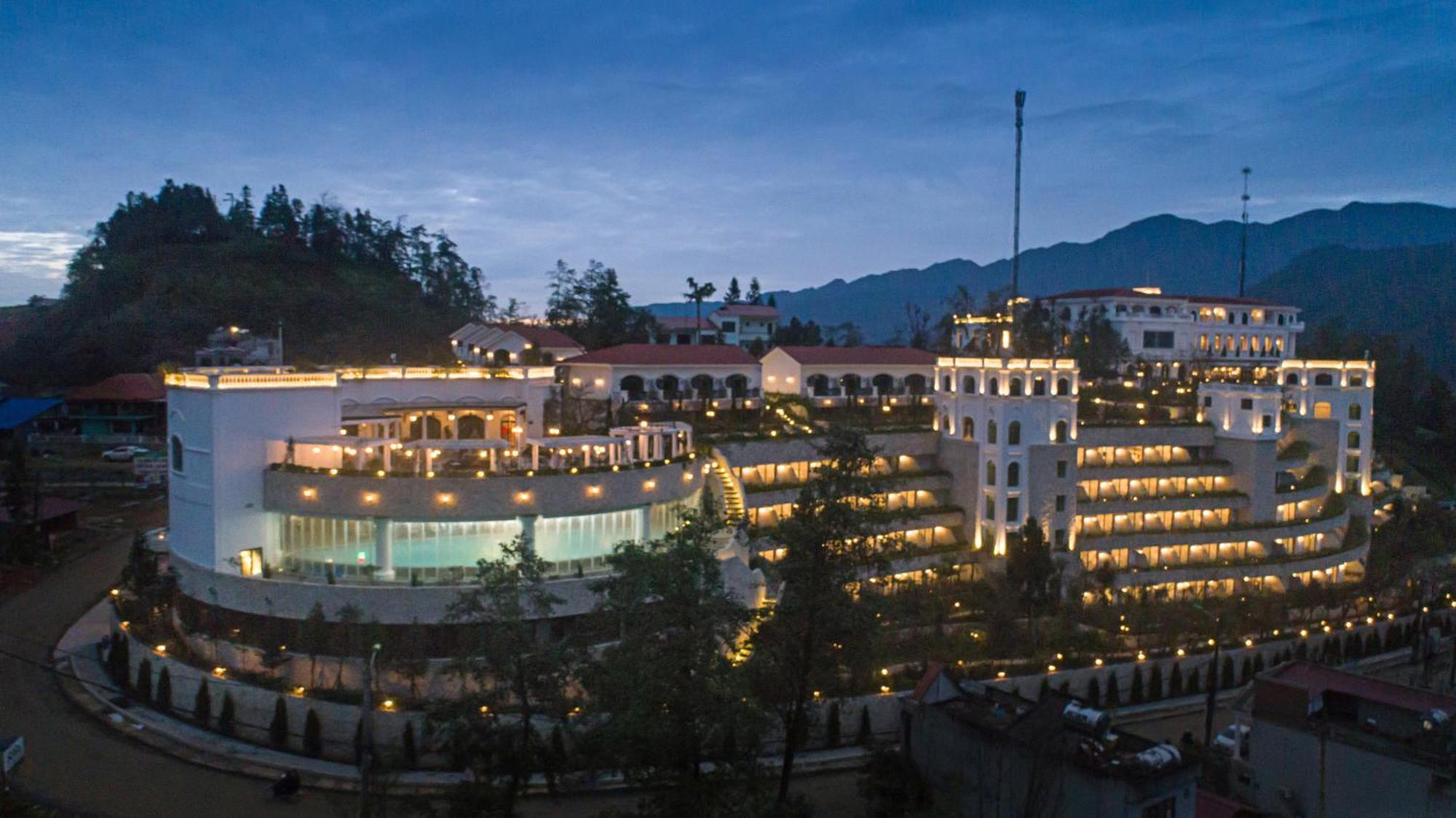Silk Path Grand Sapa Resort & Spa Exterior photo Dalat Palace Hotel