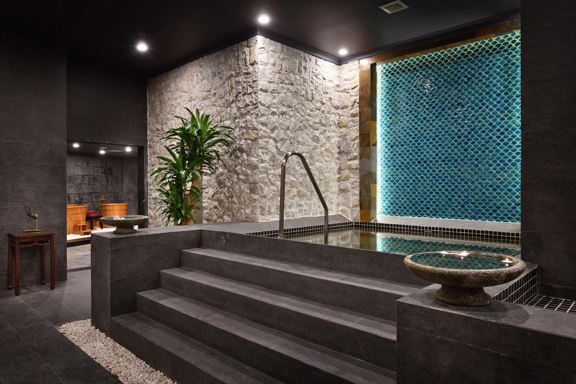 Silk Path Grand Sapa Resort & Spa Exterior photo Spa at The Park, Hyderabad